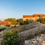 Sea View Villa With Tennis Court - Dvori Sv Jurja Villa