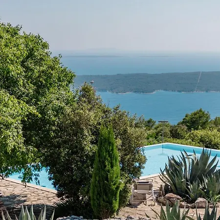 Sea View With Tennis Court - Dvori Sv Jurja * Jelsa (Hvar)